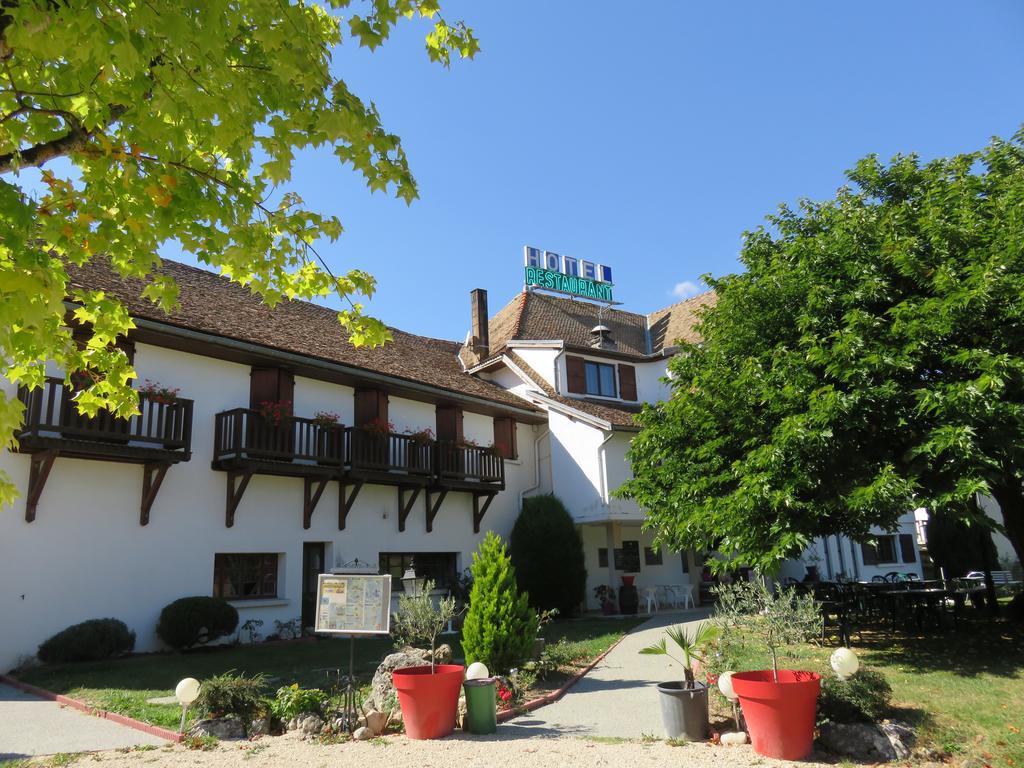 Hotel Restaurant Le Traineau Clelles Екстер'єр фото